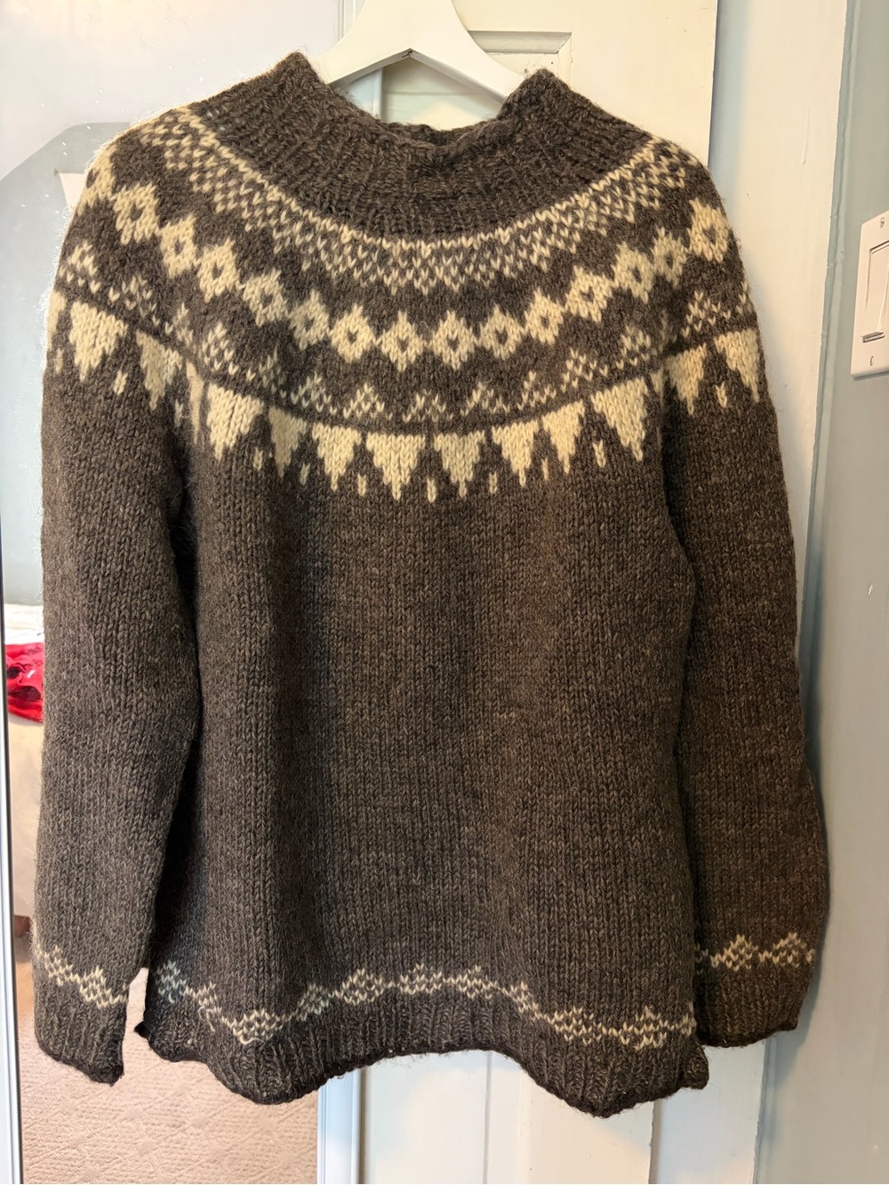 Handknit Icelandic-Style Wool Sweater - Brown & Cream